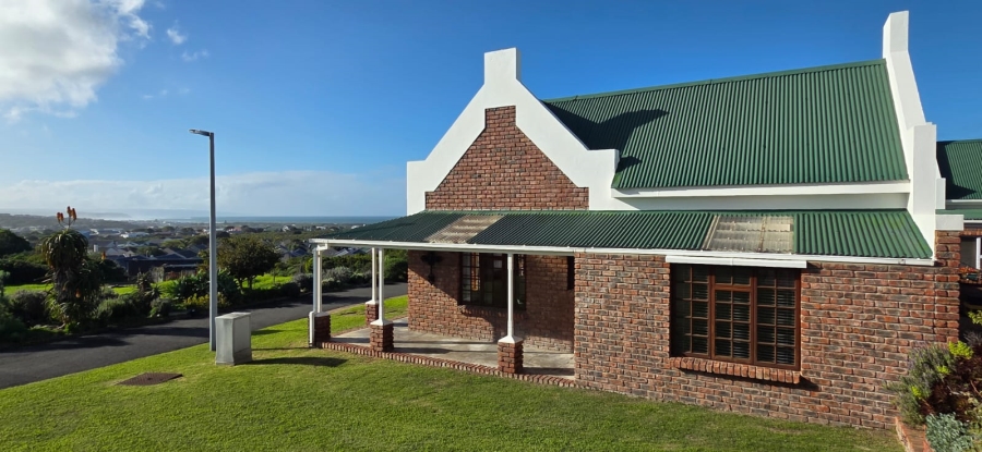 2 Bedroom Property for Sale in Stilbaai Wes Western Cape